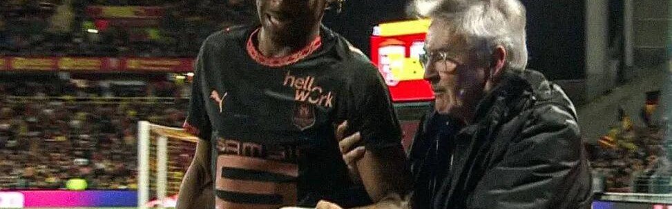 利物浦新援遭遇重伤，瓜迪奥拉未来仍成谜，帕尔默坚定否认离队传闻