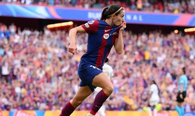 足坛悲喜一夜！尤文图斯0-3无缘进4强，马竞5-0狂胜晋级，巴萨女足4-0横扫皇马