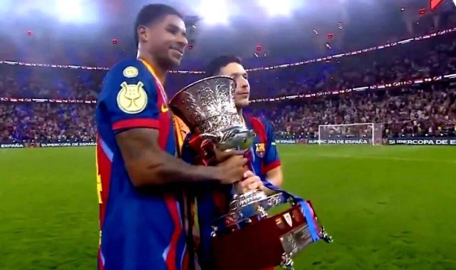 巴萨与曼联开谈买断拉什福德，报价2200万还分期！拉师傅逼宫拉爵无奈